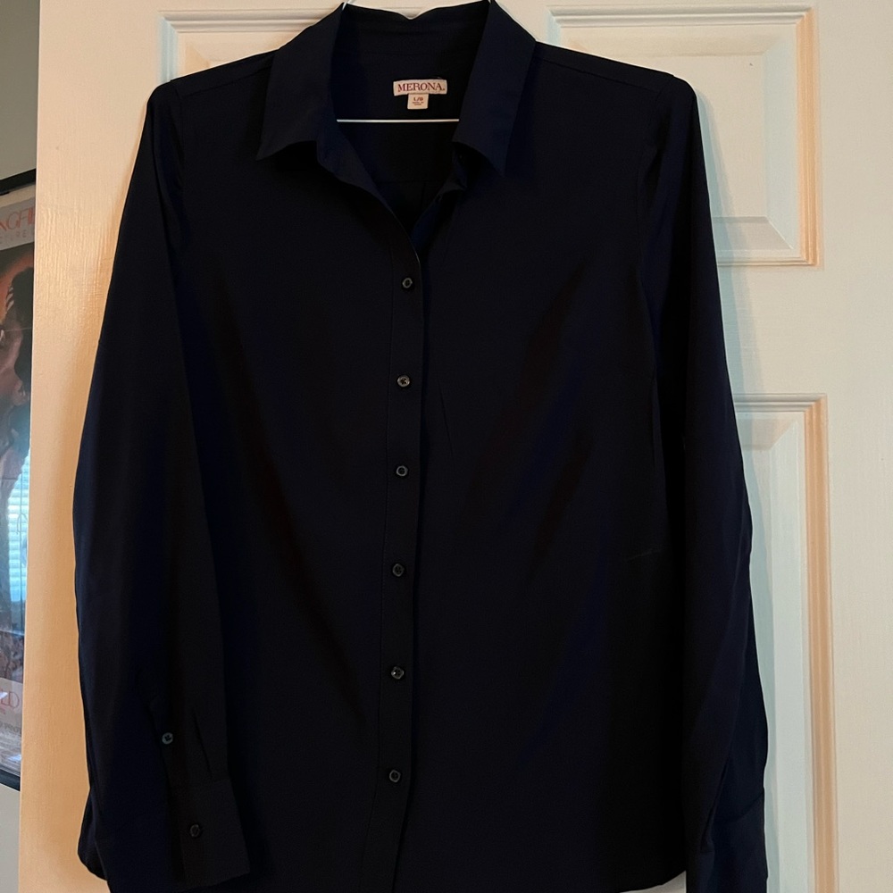 Merona Navy button down shirt, relaxed fit. NWT